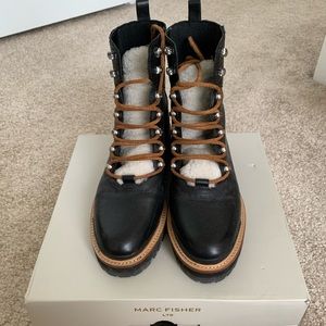 Marc Fisher IZZIE LUGSOLE ANKLE BOOT Size 37.5